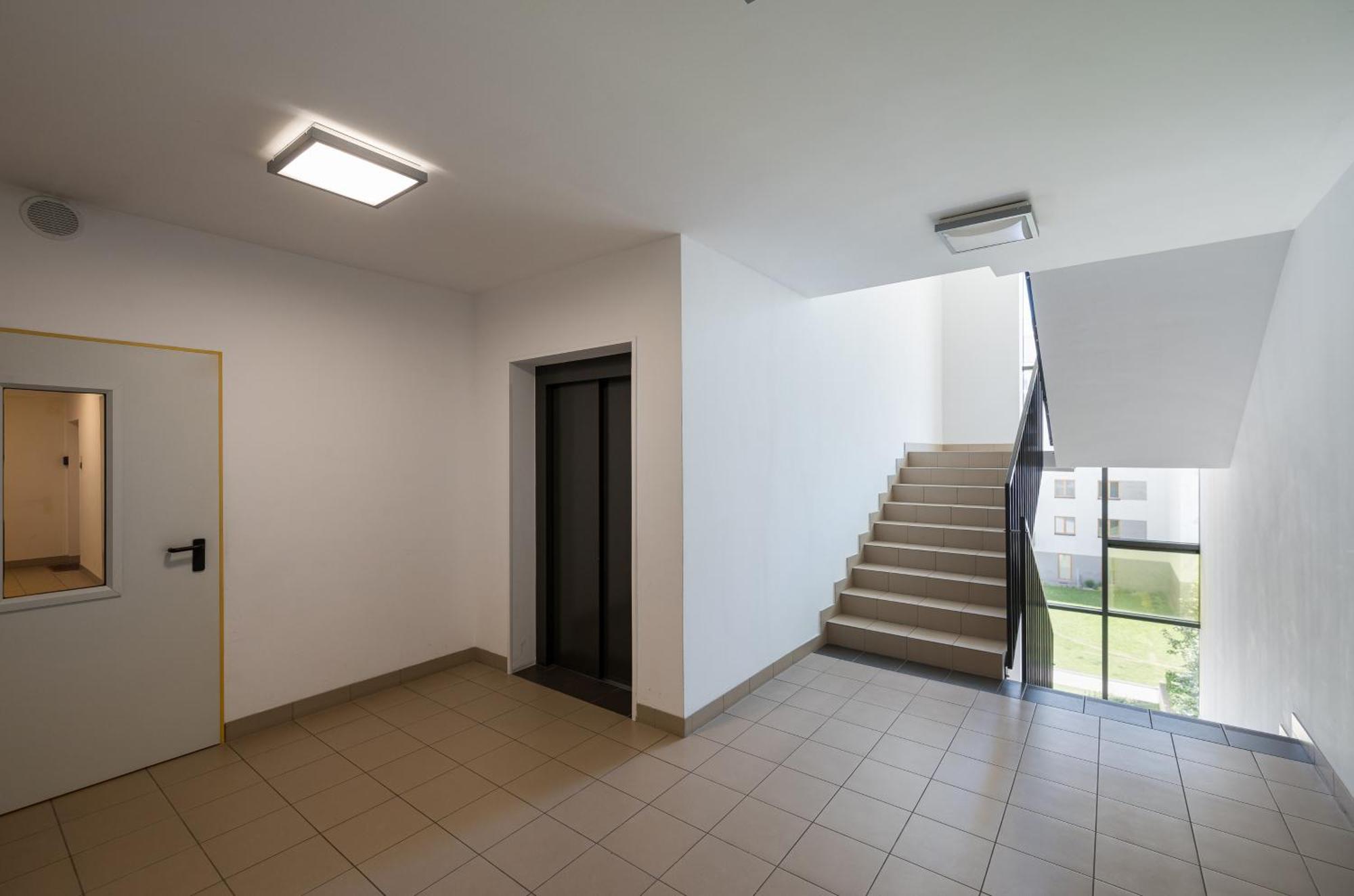 ורשה Wola Jana Kazimierza Chic Apartment מראה חיצוני תמונה